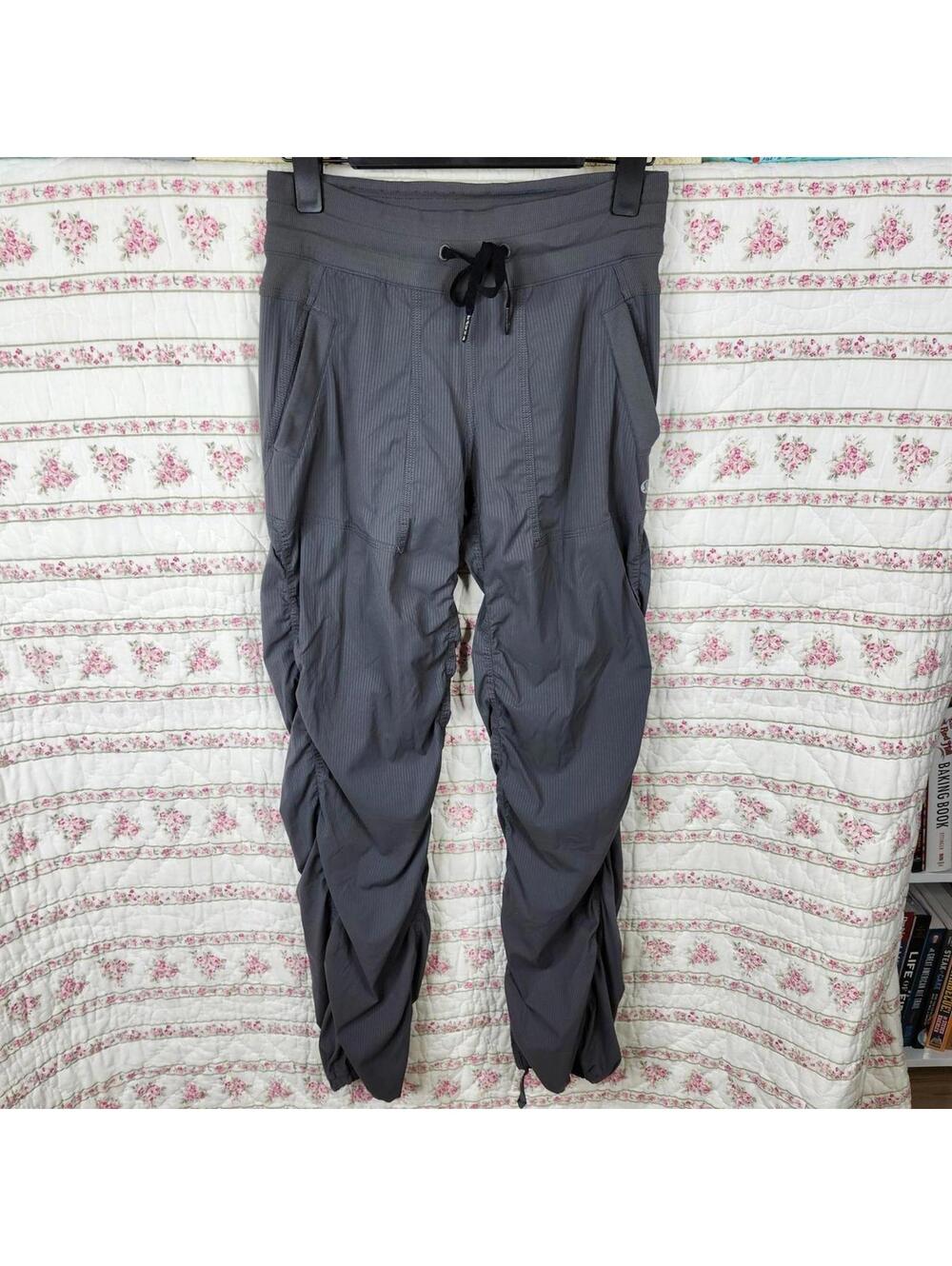 Lululemon Gray Drawstring Ruched Athletic Pants Small - Picture 2 of 5